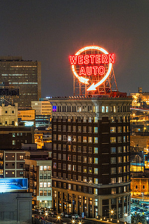 Famous Western Auto Bldg