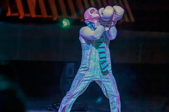 Quidam-005-Enhanced-NR
