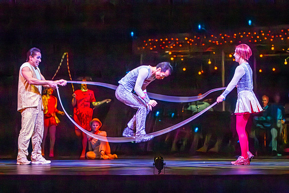 Quidam-385-Enhanced-NR