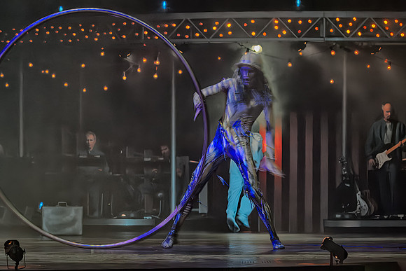 Quidam-051-Enhanced-NR